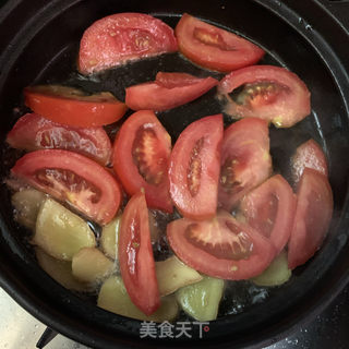 番茄焖剥皮鱼的做法步骤：6