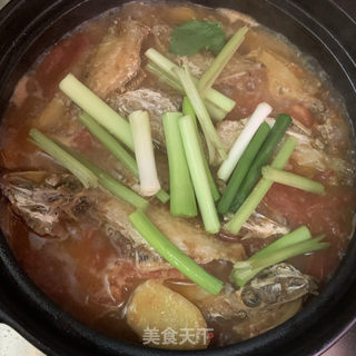 番茄焖剥皮鱼的做法步骤：10