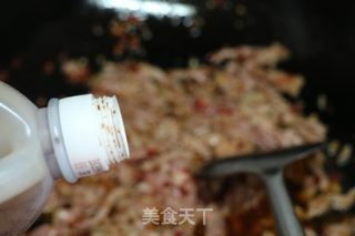 蒜苔炒肉的做法步骤：8