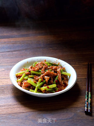 蒜苔炒肉的做法步骤：10