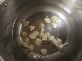 板栗南瓜小米粥的做法步骤:5