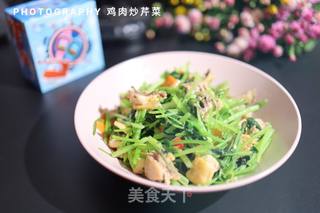 鸡肉炒芹菜的做法步骤：6