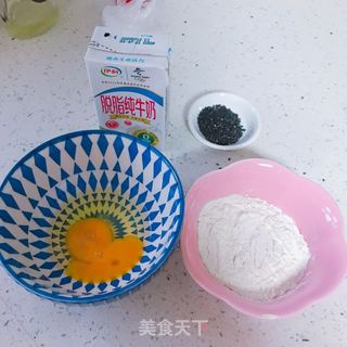 黑芝麻蛋卷的做法步骤：1