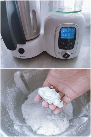 豆沙桂花蒸米糕的做法步骤:2