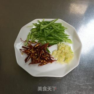 酸辣土豆丝的做法步骤：2