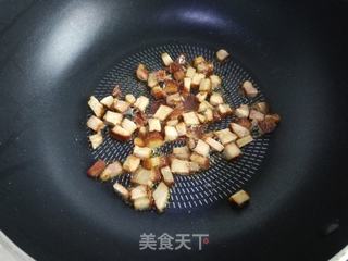 肉丁蔬菜炒饭的做法步骤：2