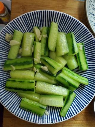 鸡胗扒青瓜的做法步骤:7