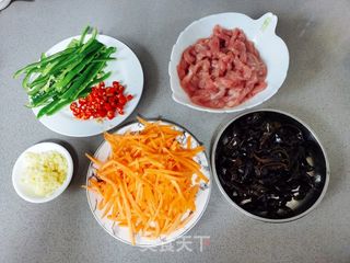 好吃到舔盆的鱼香肉丝的做法步骤:2