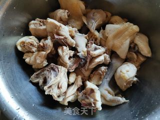 香菇土豆炖鸡块的做法步骤:3