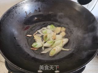 香菇土豆炖鸡块的做法步骤:4