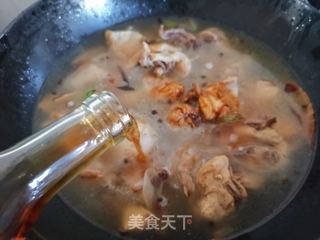 香菇土豆炖鸡块的做法步骤:8