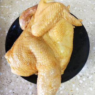 电饭锅盐焗鸡的做法步骤:4
