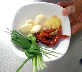 红烧鸡块的做法步骤:3
