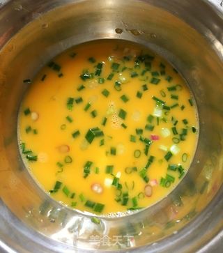 鸡蛋虾仁的做法步骤:3