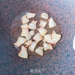 腊肉炒土豆片的做法步骤：3