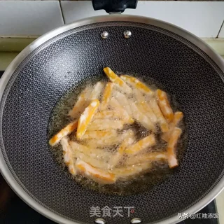 咸鸭蛋黄焗南瓜的做法步骤:7