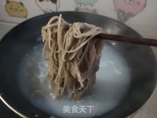虾仁荞麦凉面的做法步骤:12