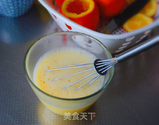 鲜橙蒸蛋的做法步骤:3