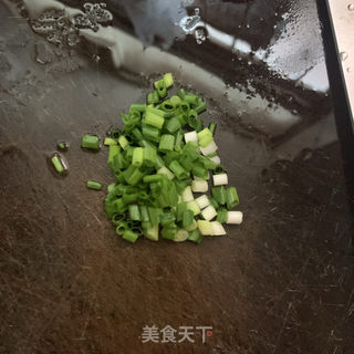 蒜蓉粉丝蒸龙虾的做法步骤：9