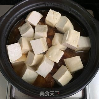 五花肉排骨焖白豆干的做法步骤：12