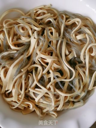 牛肉粉丝汤的做法步骤:6