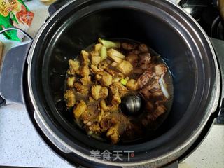 牛腩炖萝卜的做法步骤:9
