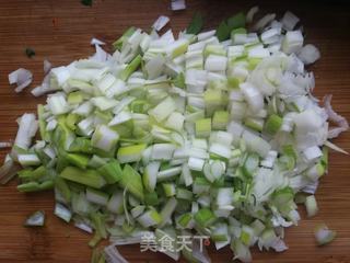 萝卜缨香菇豆腐粉条包的做法步骤:16