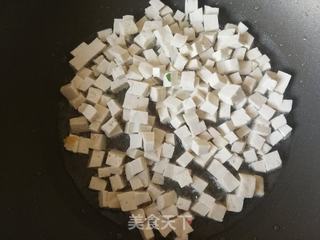 萝卜缨香菇豆腐粉条包的做法步骤:18