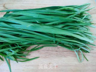 干豆腐炒韭菜的做法步骤:2