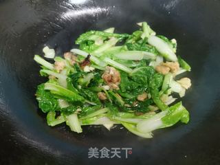 油渣青菜的做法步骤：7