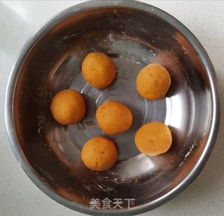 红薯芝麻饼的做法步骤:10