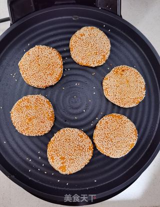 红薯芝麻饼的做法步骤:13