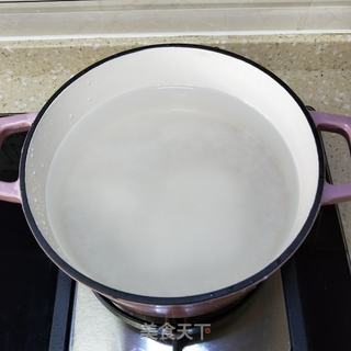 生滚鱼片粥的做法步骤:4