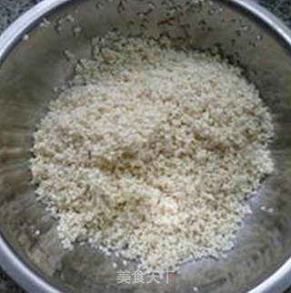 花生仁鲜肉糯米粽的做法步骤:7