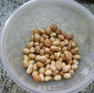 花生仁鲜肉糯米粽的做法步骤:6