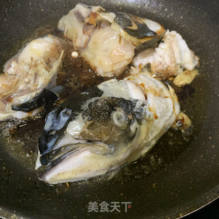 鱼头豆腐煲的做法步骤：7