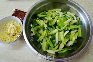 香辣萝卜条的做法步骤:4
