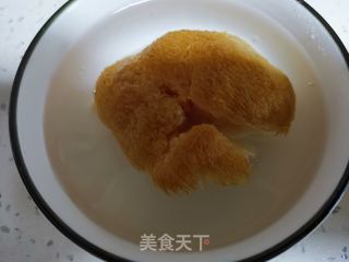 猴头菇瘦肉粥的做法步骤:2
