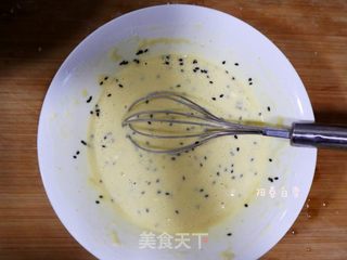 元气满满✅黑芝麻鸡蛋软饼 ❤️快手早餐煎鸡蛋饼 面糊饼的做法步骤:3