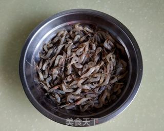 酥炸小河虾的做法步骤：1