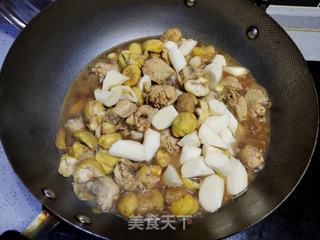 板栗山药炖鸡翅的做法步骤:8