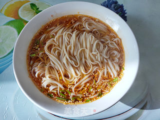 香菇煎蛋面的做法步骤:6