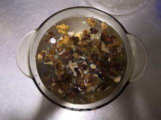 核桃豆浆的做法步骤:2