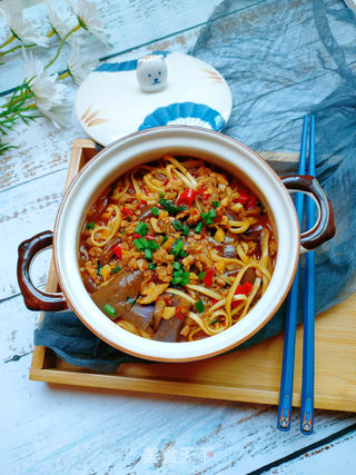香辣肉末茄子焖面的做法步骤:17