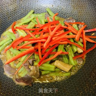 酱香鸭肾炒豆角的做法步骤：9