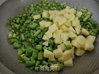 酱香豆角盖浇饭的做法步骤:4