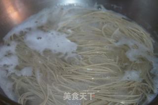 家常炒面条的做法步骤:2