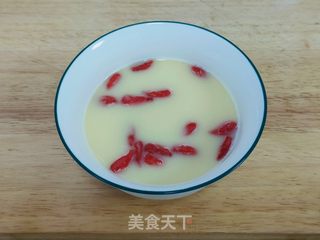 枸杞蒸蛋的做法步骤:3