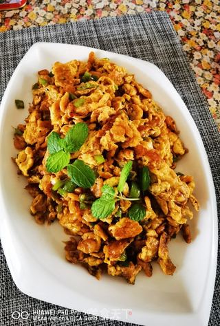 秘制磷虾炒蛋的做法步骤:11
