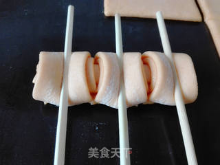 胡萝卜椰香花卷(一次发酵)的做法步骤:6